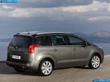 Ð¤Ð¾Ñ‚Ð¾Ð³Ñ€Ð°Ñ„Ð¸Ñ Ð°Ð²Ñ‚Ð¾Ð¼Ð¾Ð±Ð¸Ð»Ñ 2010 Peugeot 5008 â„–024 Ð“Ð°Ð»ÐµÑ€ÐµÑ Ñ„Ð¾Ñ‚Ð¾Ð³Ñ€Ð°Ñ„Ð¸Ð¹ и обоев рабочего Ñтола Ñ Ð¸Ð·Ð¾Ð±Ñ€Ð°Ð¶ÐµÐ½Ð¸ÐµÐ¼ ÑкÑтерьера, интерьера, конÑтрукции и дизайнерÑких риÑунков Ð°Ð²Ñ‚Ð¾Ð¼Ð¾Ð±Ð¸Ð»Ñ 2010 Peugeot 5008.