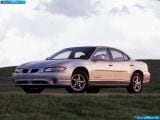 Ð¤Ð¾Ñ‚Ð¾Ð³Ñ€Ð°Ñ„Ð¸Ñ Ð°Ð²Ñ‚Ð¾Ð¼Ð¾Ð±Ð¸Ð»Ñ 2003 Pontiac Grand Prix â„–003 Ð“Ð°Ð»ÐµÑ€ÐµÑ Ñ„Ð¾Ñ‚Ð¾Ð³Ñ€Ð°Ñ„Ð¸Ð¹ и обоев рабочего Ñтола Ñ Ð¸Ð·Ð¾Ð±Ñ€Ð°Ð¶ÐµÐ½Ð¸ÐµÐ¼ ÑкÑтерьера, интерьера, конÑтрукции и дизайнерÑких риÑунков Ð°Ð²Ñ‚Ð¾Ð¼Ð¾Ð±Ð¸Ð»Ñ 2003 Pontiac Grand Prix.