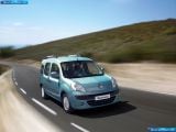 Ð¤Ð¾Ñ‚Ð¾Ð³Ñ€Ð°Ñ„Ð¸Ñ Ð°Ð²Ñ‚Ð¾Ð¼Ð¾Ð±Ð¸Ð»Ñ 2008 Renault Kangoo â„–001 Ð“Ð°Ð»ÐµÑ€ÐµÑ Ñ„Ð¾Ñ‚Ð¾Ð³Ñ€Ð°Ñ„Ð¸Ð¹ и обоев рабочего Ñтола Ñ Ð¸Ð·Ð¾Ð±Ñ€Ð°Ð¶ÐµÐ½Ð¸ÐµÐ¼ ÑкÑтерьера, интерьера, конÑтрукции и дизайнерÑких риÑунков Ð°Ð²Ñ‚Ð¾Ð¼Ð¾Ð±Ð¸Ð»Ñ 2008 Renault Kangoo.