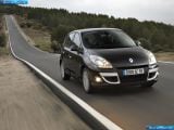 Ð¤Ð¾Ñ‚Ð¾Ð³Ñ€Ð°Ñ„Ð¸Ñ Ð°Ð²Ñ‚Ð¾Ð¼Ð¾Ð±Ð¸Ð»Ñ 2010 Renault Scenic â„–003 Ð“Ð°Ð»ÐµÑ€ÐµÑ Ñ„Ð¾Ñ‚Ð¾Ð³Ñ€Ð°Ñ„Ð¸Ð¹ и обоев рабочего Ñтола Ñ Ð¸Ð·Ð¾Ð±Ñ€Ð°Ð¶ÐµÐ½Ð¸ÐµÐ¼ ÑкÑтерьера, интерьера, конÑтрукции и дизайнерÑких риÑунков Ð°Ð²Ñ‚Ð¾Ð¼Ð¾Ð±Ð¸Ð»Ñ 2010 Renault Scenic.