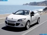 Ð¤Ð¾Ñ‚Ð¾Ð³Ñ€Ð°Ñ„Ð¸Ñ Ð°Ð²Ñ‚Ð¾Ð¼Ð¾Ð±Ð¸Ð»Ñ 2011 Renault Megane Coupe-cabriolet â„–006 Ð“Ð°Ð»ÐµÑ€ÐµÑ Ñ„Ð¾Ñ‚Ð¾Ð³Ñ€Ð°Ñ„Ð¸Ð¹ и обоев рабочего Ñтола Ñ Ð¸Ð·Ð¾Ð±Ñ€Ð°Ð¶ÐµÐ½Ð¸ÐµÐ¼ ÑкÑтерьера, интерьера, конÑтрукции и дизайнерÑких риÑунков Ð°Ð²Ñ‚Ð¾Ð¼Ð¾Ð±Ð¸Ð»Ñ 2011 Renault Megane Coupe-cabriolet.