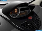 Ð¤Ð¾Ñ‚Ð¾Ð³Ñ€Ð°Ñ„Ð¸Ñ Ð°Ð²Ñ‚Ð¾Ð¼Ð¾Ð±Ð¸Ð»Ñ 2012 Renault Twingo â„–017 Ð“Ð°Ð»ÐµÑ€ÐµÑ Ñ„Ð¾Ñ‚Ð¾Ð³Ñ€Ð°Ñ„Ð¸Ð¹ и обоев рабочего Ñтола Ñ Ð¸Ð·Ð¾Ð±Ñ€Ð°Ð¶ÐµÐ½Ð¸ÐµÐ¼ ÑкÑтерьера, интерьера, конÑтрукции и дизайнерÑких риÑунков Ð°Ð²Ñ‚Ð¾Ð¼Ð¾Ð±Ð¸Ð»Ñ 2012 Renault Twingo.