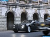 Ð¤Ð¾Ñ‚Ð¾Ð³Ñ€Ð°Ñ„Ð¸Ñ Ð°Ð²Ñ‚Ð¾Ð¼Ð¾Ð±Ð¸Ð»Ñ 2003 Rolls-Royce Phantom â„–025 Ð“Ð°Ð»ÐµÑ€ÐµÑ Ñ„Ð¾Ñ‚Ð¾Ð³Ñ€Ð°Ñ„Ð¸Ð¹ и обоев рабочего Ñтола Ñ Ð¸Ð·Ð¾Ð±Ñ€Ð°Ð¶ÐµÐ½Ð¸ÐµÐ¼ ÑкÑтерьера, интерьера, конÑтрукции и дизайнерÑких риÑунков Ð°Ð²Ñ‚Ð¾Ð¼Ð¾Ð±Ð¸Ð»Ñ 2003 Rolls-Royce Phantom.