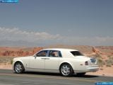 Ð¤Ð¾Ñ‚Ð¾Ð³Ñ€Ð°Ñ„Ð¸Ñ Ð°Ð²Ñ‚Ð¾Ð¼Ð¾Ð±Ð¸Ð»Ñ 2003 Rolls-Royce Phantom â„–064 Ð“Ð°Ð»ÐµÑ€ÐµÑ Ñ„Ð¾Ñ‚Ð¾Ð³Ñ€Ð°Ñ„Ð¸Ð¹ и обоев рабочего Ñтола Ñ Ð¸Ð·Ð¾Ð±Ñ€Ð°Ð¶ÐµÐ½Ð¸ÐµÐ¼ ÑкÑтерьера, интерьера, конÑтрукции и дизайнерÑких риÑунков Ð°Ð²Ñ‚Ð¾Ð¼Ð¾Ð±Ð¸Ð»Ñ 2003 Rolls-Royce Phantom.