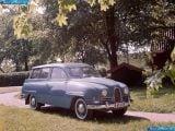 Ð“Ð°Ð»ÐµÑ€ÐµÑ Ñ„Ð¾Ñ‚Ð¾Ð³Ñ€Ð°Ñ„Ð¸Ð¹ Ð¸ Ð¾Ð±Ð¾ÐµÐ² Ñ€Ð°Ð±Ð¾Ñ‡ÐµÐ³Ð¾ ÑÑ‚Ð¾Ð»Ð° Ñ Ð¸Ð·Ð¾Ð±Ñ€Ð°Ð¶ÐµÐ½Ð¸ÐµÐ¼ ÑÐºÑÑ‚ÐµÑ€ÑŒÐµÑ€Ð°, Ð¸Ð½Ñ‚ÐµÑ€ÑŒÐµÑ€Ð°, ÐºÐ¾Ð½ÑÑ‚Ñ€ÑƒÐºÑ†Ð¸Ð¸ Ð¸ Ð´Ð¸Ð·Ð°Ð¹Ð½ÐµÑ€ÑÐºÐ¸Ñ… Ñ€Ð¸ÑÑƒÐ½ÐºÐ¾Ð² Ð°Ð²Ñ‚Ð¾Ð¼Ð¾Ð±Ð¸Ð»Ñ 1960 Saab 95.