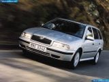 Ð¤Ð¾Ñ‚Ð¾Ð³Ñ€Ð°Ñ„Ð¸Ñ Ð°Ð²Ñ‚Ð¾Ð¼Ð¾Ð±Ð¸Ð»Ñ 1999 Skoda Octavia Combi â„–004 Ð“Ð°Ð»ÐµÑ€ÐµÑ Ñ„Ð¾Ñ‚Ð¾Ð³Ñ€Ð°Ñ„Ð¸Ð¹ и обоев рабочего Ñтола Ñ Ð¸Ð·Ð¾Ð±Ñ€Ð°Ð¶ÐµÐ½Ð¸ÐµÐ¼ ÑкÑтерьера, интерьера, конÑтрукции и дизайнерÑких риÑунков Ð°Ð²Ñ‚Ð¾Ð¼Ð¾Ð±Ð¸Ð»Ñ 1999 Skoda Octavia Combi.
