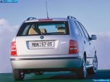 Ð¤Ð¾Ñ‚Ð¾Ð³Ñ€Ð°Ñ„Ð¸Ñ Ð°Ð²Ñ‚Ð¾Ð¼Ð¾Ð±Ð¸Ð»Ñ 2000 Skoda Fabia Combi â„–027 Ð“Ð°Ð»ÐµÑ€ÐµÑ Ñ„Ð¾Ñ‚Ð¾Ð³Ñ€Ð°Ñ„Ð¸Ð¹ и обоев рабочего Ñтола Ñ Ð¸Ð·Ð¾Ð±Ñ€Ð°Ð¶ÐµÐ½Ð¸ÐµÐ¼ ÑкÑтерьера, интерьера, конÑтрукции и дизайнерÑких риÑунков Ð°Ð²Ñ‚Ð¾Ð¼Ð¾Ð±Ð¸Ð»Ñ 2000 Skoda Fabia Combi.