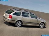 Ð¤Ð¾Ñ‚Ð¾Ð³Ñ€Ð°Ñ„Ð¸Ñ Ð°Ð²Ñ‚Ð¾Ð¼Ð¾Ð±Ð¸Ð»Ñ 2004 Skoda Octavia Combi â„–027 Ð“Ð°Ð»ÐµÑ€ÐµÑ Ñ„Ð¾Ñ‚Ð¾Ð³Ñ€Ð°Ñ„Ð¸Ð¹ и обоев рабочего Ñтола Ñ Ð¸Ð·Ð¾Ð±Ñ€Ð°Ð¶ÐµÐ½Ð¸ÐµÐ¼ ÑкÑтерьера, интерьера, конÑтрукции и дизайнерÑких риÑунков Ð°Ð²Ñ‚Ð¾Ð¼Ð¾Ð±Ð¸Ð»Ñ 2004 Skoda Octavia Combi.