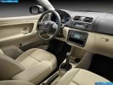 Ð¤Ð¾Ñ‚Ð¾Ð³Ñ€Ð°Ñ„Ð¸Ñ Ð°Ð²Ñ‚Ð¾Ð¼Ð¾Ð±Ð¸Ð»Ñ 2011 Skoda Fabia â„–044 Ð“Ð°Ð»ÐµÑ€ÐµÑ Ñ„Ð¾Ñ‚Ð¾Ð³Ñ€Ð°Ñ„Ð¸Ð¹ и обоев рабочего Ñтола Ñ Ð¸Ð·Ð¾Ð±Ñ€Ð°Ð¶ÐµÐ½Ð¸ÐµÐ¼ ÑкÑтерьера, интерьера, конÑтрукции и дизайнерÑких риÑунков Ð°Ð²Ñ‚Ð¾Ð¼Ð¾Ð±Ð¸Ð»Ñ 2011 Skoda Fabia.