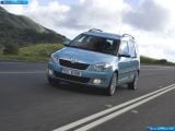 Ð¤Ð¾Ñ‚Ð¾Ð³Ñ€Ð°Ñ„Ð¸Ñ Ð°Ð²Ñ‚Ð¾Ð¼Ð¾Ð±Ð¸Ð»Ñ 2011 Skoda Roomster â„–018 Ð“Ð°Ð»ÐµÑ€ÐµÑ Ñ„Ð¾Ñ‚Ð¾Ð³Ñ€Ð°Ñ„Ð¸Ð¹ и обоев рабочего Ñтола Ñ Ð¸Ð·Ð¾Ð±Ñ€Ð°Ð¶ÐµÐ½Ð¸ÐµÐ¼ ÑкÑтерьера, интерьера, конÑтрукции и дизайнерÑких риÑунков Ð°Ð²Ñ‚Ð¾Ð¼Ð¾Ð±Ð¸Ð»Ñ 2011 Skoda Roomster.
