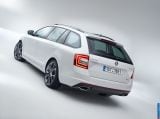Ð¤Ð¾Ñ‚Ð¾Ð³Ñ€Ð°Ñ„Ð¸Ñ Ð°Ð²Ñ‚Ð¾Ð¼Ð¾Ð±Ð¸Ð»Ñ 2013 Skoda Octavia RS Combi â„–031 Ð“Ð°Ð»ÐµÑ€ÐµÑ Ñ„Ð¾Ñ‚Ð¾Ð³Ñ€Ð°Ñ„Ð¸Ð¹ и обоев рабочего Ñтола Ñ Ð¸Ð·Ð¾Ð±Ñ€Ð°Ð¶ÐµÐ½Ð¸ÐµÐ¼ ÑкÑтерьера, интерьера, конÑтрукции и дизайнерÑких риÑунков Ð°Ð²Ñ‚Ð¾Ð¼Ð¾Ð±Ð¸Ð»Ñ 2013 Skoda Octavia RS Combi.