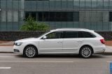 Ð¤Ð¾Ñ‚Ð¾Ð³Ñ€Ð°Ñ„Ð¸Ñ Ð°Ð²Ñ‚Ð¾Ð¼Ð¾Ð±Ð¸Ð»Ñ 2013 Skoda Superb Combi â„–020 Ð“Ð°Ð»ÐµÑ€ÐµÑ Ñ„Ð¾Ñ‚Ð¾Ð³Ñ€Ð°Ñ„Ð¸Ð¹ и обоев рабочего Ñтола Ñ Ð¸Ð·Ð¾Ð±Ñ€Ð°Ð¶ÐµÐ½Ð¸ÐµÐ¼ ÑкÑтерьера, интерьера, конÑтрукции и дизайнерÑких риÑунков Ð°Ð²Ñ‚Ð¾Ð¼Ð¾Ð±Ð¸Ð»Ñ 2013 Skoda Superb Combi.