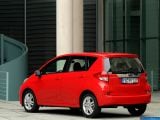 Ð“Ð°Ð»ÐµÑ€ÐµÑ Ñ„Ð¾Ñ‚Ð¾Ð³Ñ€Ð°Ñ„Ð¸Ð¹ Ð¸ Ð¾Ð±Ð¾ÐµÐ² Ñ€Ð°Ð±Ð¾Ñ‡ÐµÐ³Ð¾ ÑÑ‚Ð¾Ð»Ð° Ñ Ð¸Ð·Ð¾Ð±Ñ€Ð°Ð¶ÐµÐ½Ð¸ÐµÐ¼ ÑÐºÑÑ‚ÐµÑ€ÑŒÐµÑ€Ð°, Ð¸Ð½Ñ‚ÐµÑ€ÑŒÐµÑ€Ð°, ÐºÐ¾Ð½ÑÑ‚Ñ€ÑƒÐºÑ†Ð¸Ð¸ Ð¸ Ð´Ð¸Ð·Ð°Ð¹Ð½ÐµÑ€ÑÐºÐ¸Ñ… Ñ€Ð¸ÑÑƒÐ½ÐºÐ¾Ð² Ð°Ð²Ñ‚Ð¾Ð¼Ð¾Ð±Ð¸Ð»Ñ 2011 Subaru Trezia.