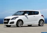Ð¤Ð¾Ñ‚Ð¾Ð³Ñ€Ð°Ñ„Ð¸Ñ Ð°Ð²Ñ‚Ð¾Ð¼Ð¾Ð±Ð¸Ð»Ñ 2012 Suzuki Swift Sport â„–001 Ð“Ð°Ð»ÐµÑ€ÐµÑ Ñ„Ð¾Ñ‚Ð¾Ð³Ñ€Ð°Ñ„Ð¸Ð¹ и обоев рабочего Ñтола Ñ Ð¸Ð·Ð¾Ð±Ñ€Ð°Ð¶ÐµÐ½Ð¸ÐµÐ¼ ÑкÑтерьера, интерьера, конÑтрукции и дизайнерÑких риÑунков Ð°Ð²Ñ‚Ð¾Ð¼Ð¾Ð±Ð¸Ð»Ñ 2012 Suzuki Swift Sport.
