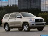 Ð“Ð°Ð»ÐµÑ€ÐµÑ Ñ„Ð¾Ñ‚Ð¾Ð³Ñ€Ð°Ñ„Ð¸Ð¹ Ð¸ Ð¾Ð±Ð¾ÐµÐ² Ñ€Ð°Ð±Ð¾Ñ‡ÐµÐ³Ð¾ ÑÑ‚Ð¾Ð»Ð° Ñ Ð¸Ð·Ð¾Ð±Ñ€Ð°Ð¶ÐµÐ½Ð¸ÐµÐ¼ ÑÐºÑÑ‚ÐµÑ€ÑŒÐµÑ€Ð°, Ð¸Ð½Ñ‚ÐµÑ€ÑŒÐµÑ€Ð°, ÐºÐ¾Ð½ÑÑ‚Ñ€ÑƒÐºÑ†Ð¸Ð¸ Ð¸ Ð´Ð¸Ð·Ð°Ð¹Ð½ÐµÑ€ÑÐºÐ¸Ñ… Ñ€Ð¸ÑÑƒÐ½ÐºÐ¾Ð² Ð°Ð²Ñ‚Ð¾Ð¼Ð¾Ð±Ð¸Ð»Ñ 2008 Toyota Sequoia.
