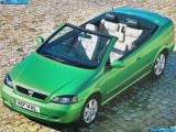 Ð¤Ð¾Ñ‚Ð¾Ð³Ñ€Ð°Ñ„Ð¸Ñ Ð°Ð²Ñ‚Ð¾Ð¼Ð¾Ð±Ð¸Ð»Ñ 2001 Vauxhall Astra Convertible â„–002 Ð“Ð°Ð»ÐµÑ€ÐµÑ Ñ„Ð¾Ñ‚Ð¾Ð³Ñ€Ð°Ñ„Ð¸Ð¹ и обоев рабочего Ñтола Ñ Ð¸Ð·Ð¾Ð±Ñ€Ð°Ð¶ÐµÐ½Ð¸ÐµÐ¼ ÑкÑтерьера, интерьера, конÑтрукции и дизайнерÑких риÑунков Ð°Ð²Ñ‚Ð¾Ð¼Ð¾Ð±Ð¸Ð»Ñ 2001 Vauxhall Astra Convertible.