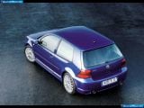 Ð¤Ð¾Ñ‚Ð¾Ð³Ñ€Ð°Ñ„Ð¸Ñ Ð°Ð²Ñ‚Ð¾Ð¼Ð¾Ð±Ð¸Ð»Ñ 2002 Volkswagen Golf R32 â„–011 Ð“Ð°Ð»ÐµÑ€ÐµÑ Ñ„Ð¾Ñ‚Ð¾Ð³Ñ€Ð°Ñ„Ð¸Ð¹ и обоев рабочего Ñтола Ñ Ð¸Ð·Ð¾Ð±Ñ€Ð°Ð¶ÐµÐ½Ð¸ÐµÐ¼ ÑкÑтерьера, интерьера, конÑтрукции и дизайнерÑких риÑунков Ð°Ð²Ñ‚Ð¾Ð¼Ð¾Ð±Ð¸Ð»Ñ 2002 Volkswagen Golf R32.