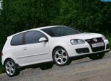 Ð¤Ð¾Ñ‚Ð¾Ð³Ñ€Ð°Ñ„Ð¸Ñ Ð°Ð²Ñ‚Ð¾Ð¼Ð¾Ð±Ð¸Ð»Ñ 2004 Volkswagen Golf GTI â„–018 Ð“Ð°Ð»ÐµÑ€ÐµÑ Ñ„Ð¾Ñ‚Ð¾Ð³Ñ€Ð°Ñ„Ð¸Ð¹ и обоев рабочего Ñтола Ñ Ð¸Ð·Ð¾Ð±Ñ€Ð°Ð¶ÐµÐ½Ð¸ÐµÐ¼ ÑкÑтерьера, интерьера, конÑтрукции и дизайнерÑких риÑунков Ð°Ð²Ñ‚Ð¾Ð¼Ð¾Ð±Ð¸Ð»Ñ 2004 Volkswagen Golf GTI.