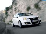 Ð¤Ð¾Ñ‚Ð¾Ð³Ñ€Ð°Ñ„Ð¸Ñ Ð°Ð²Ñ‚Ð¾Ð¼Ð¾Ð±Ð¸Ð»Ñ 2004 Volkswagen Golf GTI â„–024 Ð“Ð°Ð»ÐµÑ€ÐµÑ Ñ„Ð¾Ñ‚Ð¾Ð³Ñ€Ð°Ñ„Ð¸Ð¹ и обоев рабочего Ñтола Ñ Ð¸Ð·Ð¾Ð±Ñ€Ð°Ð¶ÐµÐ½Ð¸ÐµÐ¼ ÑкÑтерьера, интерьера, конÑтрукции и дизайнерÑких риÑунков Ð°Ð²Ñ‚Ð¾Ð¼Ð¾Ð±Ð¸Ð»Ñ 2004 Volkswagen Golf GTI.