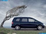 Ð“Ð°Ð»ÐµÑ€ÐµÑ Ñ„Ð¾Ñ‚Ð¾Ð³Ñ€Ð°Ñ„Ð¸Ð¹ Ð¸ Ð¾Ð±Ð¾ÐµÐ² Ñ€Ð°Ð±Ð¾Ñ‡ÐµÐ³Ð¾ ÑÑ‚Ð¾Ð»Ð° Ñ Ð¸Ð·Ð¾Ð±Ñ€Ð°Ð¶ÐµÐ½Ð¸ÐµÐ¼ ÑÐºÑÑ‚ÐµÑ€ÑŒÐµÑ€Ð°, Ð¸Ð½Ñ‚ÐµÑ€ÑŒÐµÑ€Ð°, ÐºÐ¾Ð½ÑÑ‚Ñ€ÑƒÐºÑ†Ð¸Ð¸ Ð¸ Ð´Ð¸Ð·Ð°Ð¹Ð½ÐµÑ€ÑÐºÐ¸Ñ… Ñ€Ð¸ÑÑƒÐ½ÐºÐ¾Ð² Ð°Ð²Ñ‚Ð¾Ð¼Ð¾Ð±Ð¸Ð»Ñ 2004 Volkswagen Sharan Special.