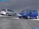 Ð¤Ð¾Ñ‚Ð¾Ð³Ñ€Ð°Ñ„Ð¸Ñ Ð°Ð²Ñ‚Ð¾Ð¼Ð¾Ð±Ð¸Ð»Ñ 2005 Volkswagen Golf R32 â„–006 Ð“Ð°Ð»ÐµÑ€ÐµÑ Ñ„Ð¾Ñ‚Ð¾Ð³Ñ€Ð°Ñ„Ð¸Ð¹ и обоев рабочего Ñтола Ñ Ð¸Ð·Ð¾Ð±Ñ€Ð°Ð¶ÐµÐ½Ð¸ÐµÐ¼ ÑкÑтерьера, интерьера, конÑтрукции и дизайнерÑких риÑунков Ð°Ð²Ñ‚Ð¾Ð¼Ð¾Ð±Ð¸Ð»Ñ 2005 Volkswagen Golf R32.