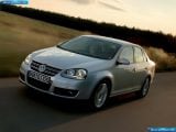 Ð¤Ð¾Ñ‚Ð¾Ð³Ñ€Ð°Ñ„Ð¸Ñ Ð°Ð²Ñ‚Ð¾Ð¼Ð¾Ð±Ð¸Ð»Ñ 2006 Volkswagen Jetta â„–005 Ð“Ð°Ð»ÐµÑ€ÐµÑ Ñ„Ð¾Ñ‚Ð¾Ð³Ñ€Ð°Ñ„Ð¸Ð¹ и обоев рабочего Ñтола Ñ Ð¸Ð·Ð¾Ð±Ñ€Ð°Ð¶ÐµÐ½Ð¸ÐµÐ¼ ÑкÑтерьера, интерьера, конÑтрукции и дизайнерÑких риÑунков Ð°Ð²Ñ‚Ð¾Ð¼Ð¾Ð±Ð¸Ð»Ñ 2006 Volkswagen Jetta.