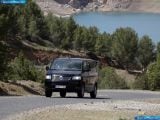 Ð“Ð°Ð»ÐµÑ€ÐµÑ Ñ„Ð¾Ñ‚Ð¾Ð³Ñ€Ð°Ñ„Ð¸Ð¹ Ð¸ Ð¾Ð±Ð¾ÐµÐ² Ñ€Ð°Ð±Ð¾Ñ‡ÐµÐ³Ð¾ ÑÑ‚Ð¾Ð»Ð° Ñ Ð¸Ð·Ð¾Ð±Ñ€Ð°Ð¶ÐµÐ½Ð¸ÐµÐ¼ ÑÐºÑÑ‚ÐµÑ€ÑŒÐµÑ€Ð°, Ð¸Ð½Ñ‚ÐµÑ€ÑŒÐµÑ€Ð°, ÐºÐ¾Ð½ÑÑ‚Ñ€ÑƒÐºÑ†Ð¸Ð¸ Ð¸ Ð´Ð¸Ð·Ð°Ð¹Ð½ÐµÑ€ÑÐºÐ¸Ñ… Ñ€Ð¸ÑÑƒÐ½ÐºÐ¾Ð² Ð°Ð²Ñ‚Ð¾Ð¼Ð¾Ð±Ð¸Ð»Ñ 2007 Volkswagen Multivan Startline.