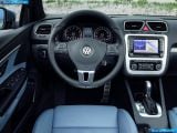 Ð¤Ð¾Ñ‚Ð¾Ð³Ñ€Ð°Ñ„Ð¸Ñ Ð°Ð²Ñ‚Ð¾Ð¼Ð¾Ð±Ð¸Ð»Ñ 2011 Volkswagen Eos â„–029 Ð“Ð°Ð»ÐµÑ€ÐµÑ Ñ„Ð¾Ñ‚Ð¾Ð³Ñ€Ð°Ñ„Ð¸Ð¹ и обоев рабочего Ñтола Ñ Ð¸Ð·Ð¾Ð±Ñ€Ð°Ð¶ÐµÐ½Ð¸ÐµÐ¼ ÑкÑтерьера, интерьера, конÑтрукции и дизайнерÑких риÑунков Ð°Ð²Ñ‚Ð¾Ð¼Ð¾Ð±Ð¸Ð»Ñ 2011 Volkswagen Eos.