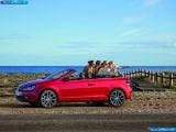 Ð¤Ð¾Ñ‚Ð¾Ð³Ñ€Ð°Ñ„Ð¸Ñ Ð°Ð²Ñ‚Ð¾Ð¼Ð¾Ð±Ð¸Ð»Ñ 2012 Volkswagen Golf Cabriolet â„–033 Ð“Ð°Ð»ÐµÑ€ÐµÑ Ñ„Ð¾Ñ‚Ð¾Ð³Ñ€Ð°Ñ„Ð¸Ð¹ и обоев рабочего Ñтола Ñ Ð¸Ð·Ð¾Ð±Ñ€Ð°Ð¶ÐµÐ½Ð¸ÐµÐ¼ ÑкÑтерьера, интерьера, конÑтрукции и дизайнерÑких риÑунков Ð°Ð²Ñ‚Ð¾Ð¼Ð¾Ð±Ð¸Ð»Ñ 2012 Volkswagen Golf Cabriolet.