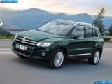 Ð¤Ð¾Ñ‚Ð¾Ð³Ñ€Ð°Ñ„Ð¸Ñ Ð°Ð²Ñ‚Ð¾Ð¼Ð¾Ð±Ð¸Ð»Ñ 2012 Volkswagen Tiguan â„–018 Ð“Ð°Ð»ÐµÑ€ÐµÑ Ñ„Ð¾Ñ‚Ð¾Ð³Ñ€Ð°Ñ„Ð¸Ð¹ и обоев рабочего Ñтола Ñ Ð¸Ð·Ð¾Ð±Ñ€Ð°Ð¶ÐµÐ½Ð¸ÐµÐ¼ ÑкÑтерьера, интерьера, конÑтрукции и дизайнерÑких риÑунков Ð°Ð²Ñ‚Ð¾Ð¼Ð¾Ð±Ð¸Ð»Ñ 2012 Volkswagen Tiguan.