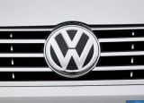 Ð¤Ð¾Ñ‚Ð¾Ð³Ñ€Ð°Ñ„Ð¸Ñ Ð°Ð²Ñ‚Ð¾Ð¼Ð¾Ð±Ð¸Ð»Ñ 2013 Volkswagen CC â„–098 Ð“Ð°Ð»ÐµÑ€ÐµÑ Ñ„Ð¾Ñ‚Ð¾Ð³Ñ€Ð°Ñ„Ð¸Ð¹ и обоев рабочего Ñтола Ñ Ð¸Ð·Ð¾Ð±Ñ€Ð°Ð¶ÐµÐ½Ð¸ÐµÐ¼ ÑкÑтерьера, интерьера, конÑтрукции и дизайнерÑких риÑунков Ð°Ð²Ñ‚Ð¾Ð¼Ð¾Ð±Ð¸Ð»Ñ 2013 Volkswagen CC.