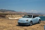 Ð¤Ð¾Ñ‚Ð¾Ð³Ñ€Ð°Ñ„Ð¸Ñ Ð°Ð²Ñ‚Ð¾Ð¼Ð¾Ð±Ð¸Ð»Ñ 2013 Volkswagen Beetle Convertible â„–012 Ð“Ð°Ð»ÐµÑ€ÐµÑ Ñ„Ð¾Ñ‚Ð¾Ð³Ñ€Ð°Ñ„Ð¸Ð¹ и обоев рабочего Ñтола Ñ Ð¸Ð·Ð¾Ð±Ñ€Ð°Ð¶ÐµÐ½Ð¸ÐµÐ¼ ÑкÑтерьера, интерьера, конÑтрукции и дизайнерÑких риÑунков Ð°Ð²Ñ‚Ð¾Ð¼Ð¾Ð±Ð¸Ð»Ñ 2013 Volkswagen Beetle Convertible.