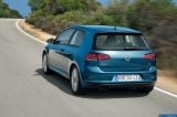 Ð¤Ð¾Ñ‚Ð¾Ð³Ñ€Ð°Ñ„Ð¸Ñ Ð°Ð²Ñ‚Ð¾Ð¼Ð¾Ð±Ð¸Ð»Ñ 2013 Volkswagen Golf VII â„–026 Ð“Ð°Ð»ÐµÑ€ÐµÑ Ñ„Ð¾Ñ‚Ð¾Ð³Ñ€Ð°Ñ„Ð¸Ð¹ и обоев рабочего Ñтола Ñ Ð¸Ð·Ð¾Ð±Ñ€Ð°Ð¶ÐµÐ½Ð¸ÐµÐ¼ ÑкÑтерьера, интерьера, конÑтрукции и дизайнерÑких риÑунков Ð°Ð²Ñ‚Ð¾Ð¼Ð¾Ð±Ð¸Ð»Ñ 2013 Volkswagen Golf VII.