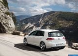 Ð¤Ð¾Ñ‚Ð¾Ð³Ñ€Ð°Ñ„Ð¸Ñ Ð°Ð²Ñ‚Ð¾Ð¼Ð¾Ð±Ð¸Ð»Ñ 2014 Volkswagen Golf GTI â„–033 Ð“Ð°Ð»ÐµÑ€ÐµÑ Ñ„Ð¾Ñ‚Ð¾Ð³Ñ€Ð°Ñ„Ð¸Ð¹ и обоев рабочего Ñтола Ñ Ð¸Ð·Ð¾Ð±Ñ€Ð°Ð¶ÐµÐ½Ð¸ÐµÐ¼ ÑкÑтерьера, интерьера, конÑтрукции и дизайнерÑких риÑунков Ð°Ð²Ñ‚Ð¾Ð¼Ð¾Ð±Ð¸Ð»Ñ 2014 Volkswagen Golf GTI.