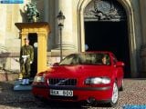 Ð“Ð°Ð»ÐµÑ€ÐµÑ Ñ„Ð¾Ñ‚Ð¾Ð³Ñ€Ð°Ñ„Ð¸Ð¹ Ð¸ Ð¾Ð±Ð¾ÐµÐ² Ñ€Ð°Ð±Ð¾Ñ‡ÐµÐ³Ð¾ ÑÑ‚Ð¾Ð»Ð° Ñ Ð¸Ð·Ð¾Ð±Ñ€Ð°Ð¶ÐµÐ½Ð¸ÐµÐ¼ ÑÐºÑÑ‚ÐµÑ€ÑŒÐµÑ€Ð°, Ð¸Ð½Ñ‚ÐµÑ€ÑŒÐµÑ€Ð°, ÐºÐ¾Ð½ÑÑ‚Ñ€ÑƒÐºÑ†Ð¸Ð¸ Ð¸ Ð´Ð¸Ð·Ð°Ð¹Ð½ÐµÑ€ÑÐºÐ¸Ñ… Ñ€Ð¸ÑÑƒÐ½ÐºÐ¾Ð² Ð°Ð²Ñ‚Ð¾Ð¼Ð¾Ð±Ð¸Ð»Ñ 2000 Volvo S60.