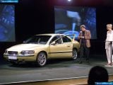 Ð“Ð°Ð»ÐµÑ€ÐµÑ Ñ„Ð¾Ñ‚Ð¾Ð³Ñ€Ð°Ñ„Ð¸Ð¹ Ð¸ Ð¾Ð±Ð¾ÐµÐ² Ñ€Ð°Ð±Ð¾Ñ‡ÐµÐ³Ð¾ ÑÑ‚Ð¾Ð»Ð° Ñ Ð¸Ð·Ð¾Ð±Ñ€Ð°Ð¶ÐµÐ½Ð¸ÐµÐ¼ ÑÐºÑÑ‚ÐµÑ€ÑŒÐµÑ€Ð°, Ð¸Ð½Ñ‚ÐµÑ€ÑŒÐµÑ€Ð°, ÐºÐ¾Ð½ÑÑ‚Ñ€ÑƒÐºÑ†Ð¸Ð¸ Ð¸ Ð´Ð¸Ð·Ð°Ð¹Ð½ÐµÑ€ÑÐºÐ¸Ñ… Ñ€Ð¸ÑÑƒÐ½ÐºÐ¾Ð² Ð°Ð²Ñ‚Ð¾Ð¼Ð¾Ð±Ð¸Ð»Ñ 2000 Volvo S60.
