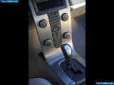 Ð“Ð°Ð»ÐµÑ€ÐµÑ Ñ„Ð¾Ñ‚Ð¾Ð³Ñ€Ð°Ñ„Ð¸Ð¹ Ð¸ Ð¾Ð±Ð¾ÐµÐ² Ñ€Ð°Ð±Ð¾Ñ‡ÐµÐ³Ð¾ ÑÑ‚Ð¾Ð»Ð° Ñ Ð¸Ð·Ð¾Ð±Ñ€Ð°Ð¶ÐµÐ½Ð¸ÐµÐ¼ ÑÐºÑÑ‚ÐµÑ€ÑŒÐµÑ€Ð°, Ð¸Ð½Ñ‚ÐµÑ€ÑŒÐµÑ€Ð°, ÐºÐ¾Ð½ÑÑ‚Ñ€ÑƒÐºÑ†Ð¸Ð¸ Ð¸ Ð´Ð¸Ð·Ð°Ð¹Ð½ÐµÑ€ÑÐºÐ¸Ñ… Ñ€Ð¸ÑÑƒÐ½ÐºÐ¾Ð² Ð°Ð²Ñ‚Ð¾Ð¼Ð¾Ð±Ð¸Ð»Ñ 2007 Volvo C70.