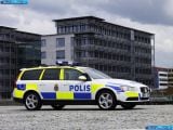 Ð“Ð°Ð»ÐµÑ€ÐµÑ Ñ„Ð¾Ñ‚Ð¾Ð³Ñ€Ð°Ñ„Ð¸Ð¹ Ð¸ Ð¾Ð±Ð¾ÐµÐ² Ñ€Ð°Ð±Ð¾Ñ‡ÐµÐ³Ð¾ ÑÑ‚Ð¾Ð»Ð° Ñ Ð¸Ð·Ð¾Ð±Ñ€Ð°Ð¶ÐµÐ½Ð¸ÐµÐ¼ ÑÐºÑÑ‚ÐµÑ€ÑŒÐµÑ€Ð°, Ð¸Ð½Ñ‚ÐµÑ€ÑŒÐµÑ€Ð°, ÐºÐ¾Ð½ÑÑ‚Ñ€ÑƒÐºÑ†Ð¸Ð¸ Ð¸ Ð´Ð¸Ð·Ð°Ð¹Ð½ÐµÑ€ÑÐºÐ¸Ñ… Ñ€Ð¸ÑÑƒÐ½ÐºÐ¾Ð² Ð°Ð²Ñ‚Ð¾Ð¼Ð¾Ð±Ð¸Ð»Ñ 2008 Volvo V70 Police Car.