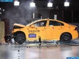 Ð“Ð°Ð»ÐµÑ€ÐµÑ Ñ„Ð¾Ñ‚Ð¾Ð³Ñ€Ð°Ñ„Ð¸Ð¹ Ð¸ Ð¾Ð±Ð¾ÐµÐ² Ñ€Ð°Ð±Ð¾Ñ‡ÐµÐ³Ð¾ ÑÑ‚Ð¾Ð»Ð° Ñ Ð¸Ð·Ð¾Ð±Ñ€Ð°Ð¶ÐµÐ½Ð¸ÐµÐ¼ ÑÐºÑÑ‚ÐµÑ€ÑŒÐµÑ€Ð°, Ð¸Ð½Ñ‚ÐµÑ€ÑŒÐµÑ€Ð°, ÐºÐ¾Ð½ÑÑ‚Ñ€ÑƒÐºÑ†Ð¸Ð¸ Ð¸ Ð´Ð¸Ð·Ð°Ð¹Ð½ÐµÑ€ÑÐºÐ¸Ñ… Ñ€Ð¸ÑÑƒÐ½ÐºÐ¾Ð² Ð°Ð²Ñ‚Ð¾Ð¼Ð¾Ð±Ð¸Ð»Ñ 2011 Volvo S60.